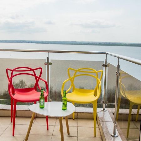 Bella Vista Summerland Mamaia Extérieur photo