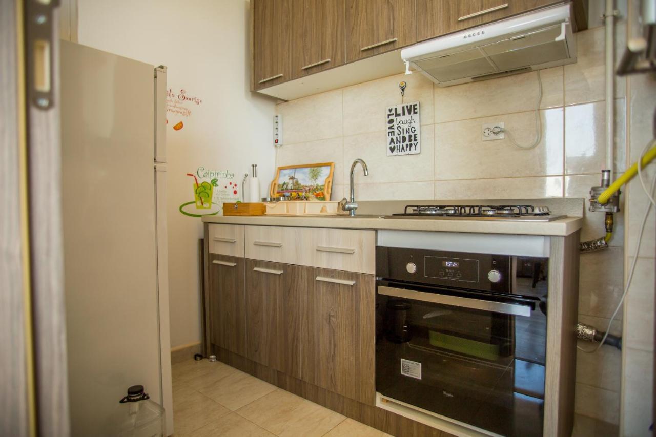 Bella Vista Summerland Mamaia Extérieur photo
