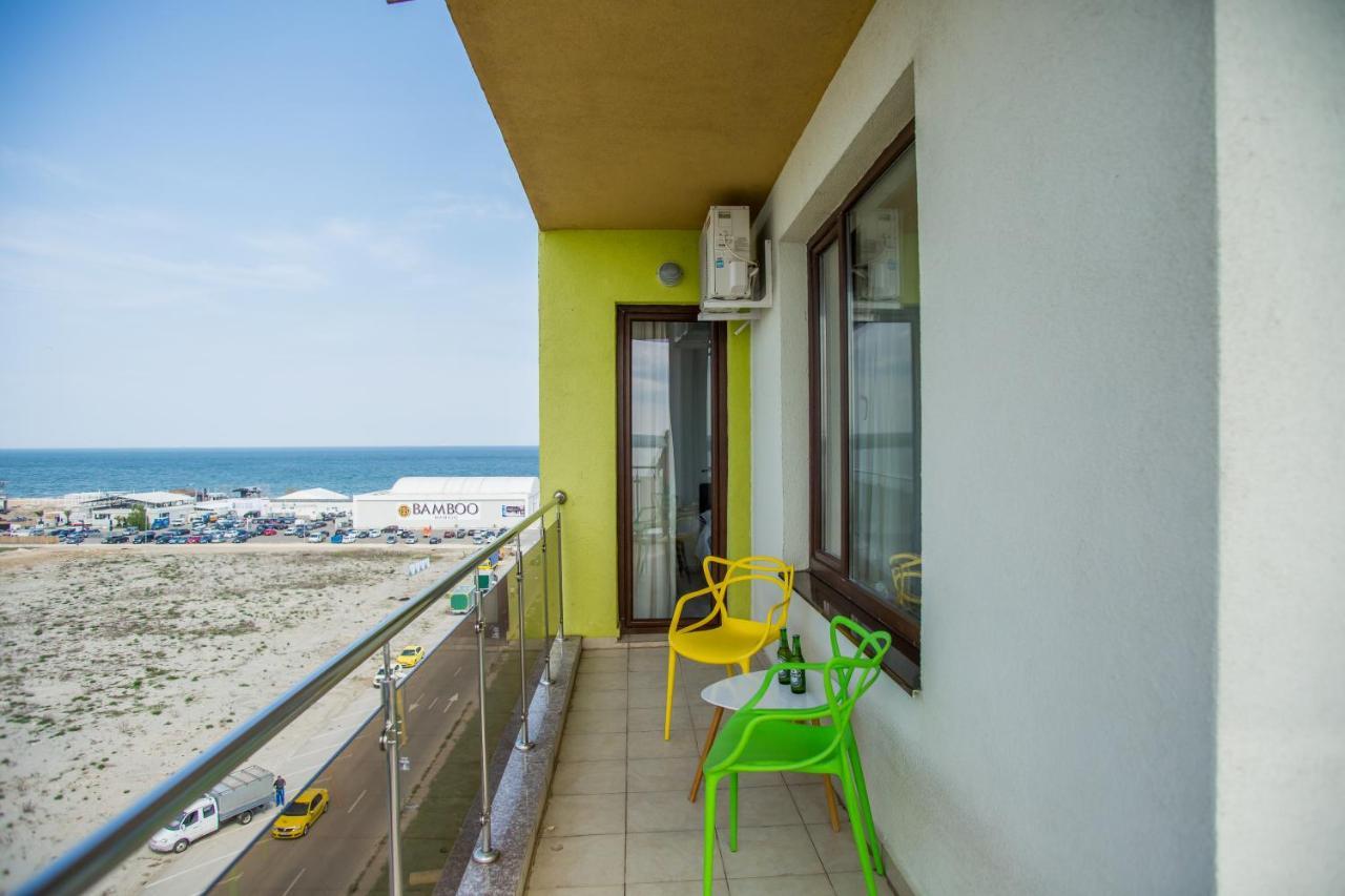 Bella Vista Summerland Mamaia Extérieur photo